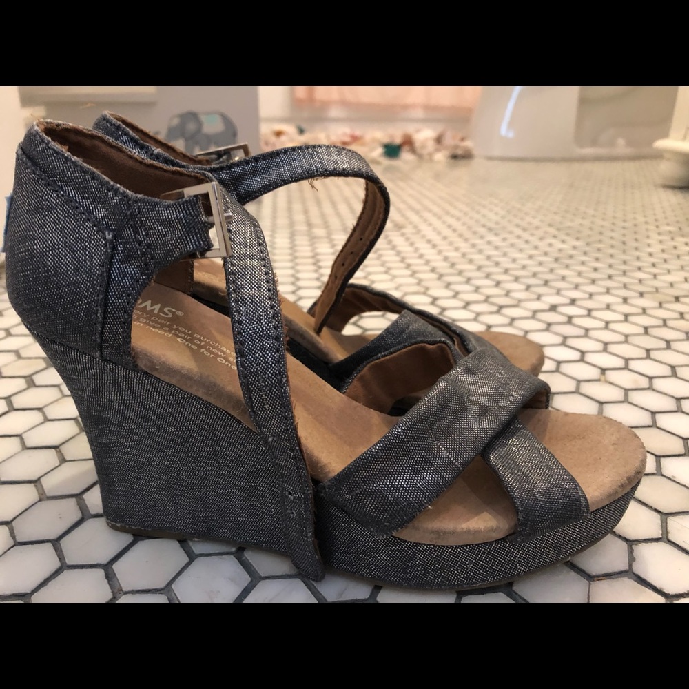 Denim sparkle Toms wedge - LAST $ DROP